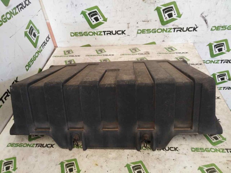 Recambio de tapa bateria para man tg - a 18.xxx fg / bb   (e3/e4) l referencia OEM IAM 81418600124  