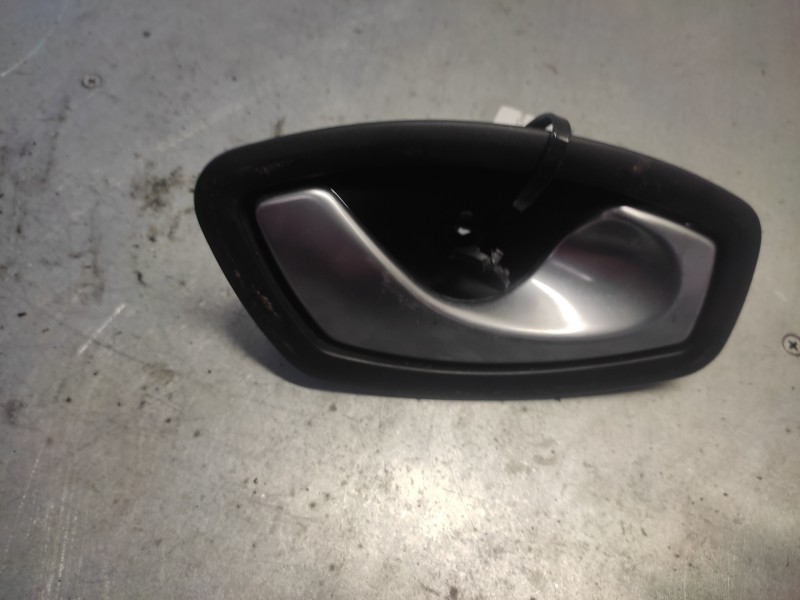 Recambio de maneta interior trasera derecha para renault clio iii referencia OEM IAM 806700005R  