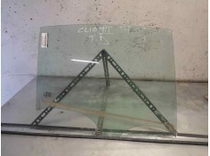 Recambio de luna trasera derecha para renault clio iii referencia OEM IAM    2