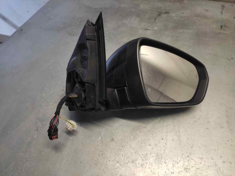 Recambio de retrovisor derecho para peugeot 3008 1.2 12v e-thp referencia OEM IAM 21595006  