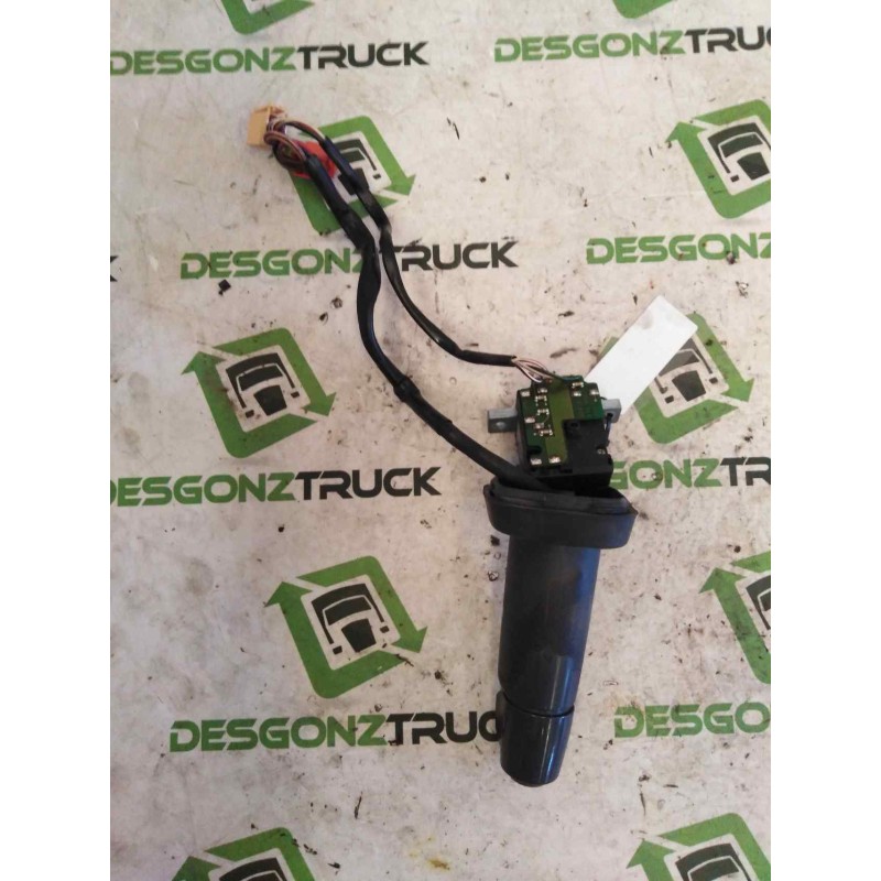 Recambio de mando limpia para man tg - a 18.xxx fg / bb   (e3/e4) l referencia OEM IAM 81255090118  