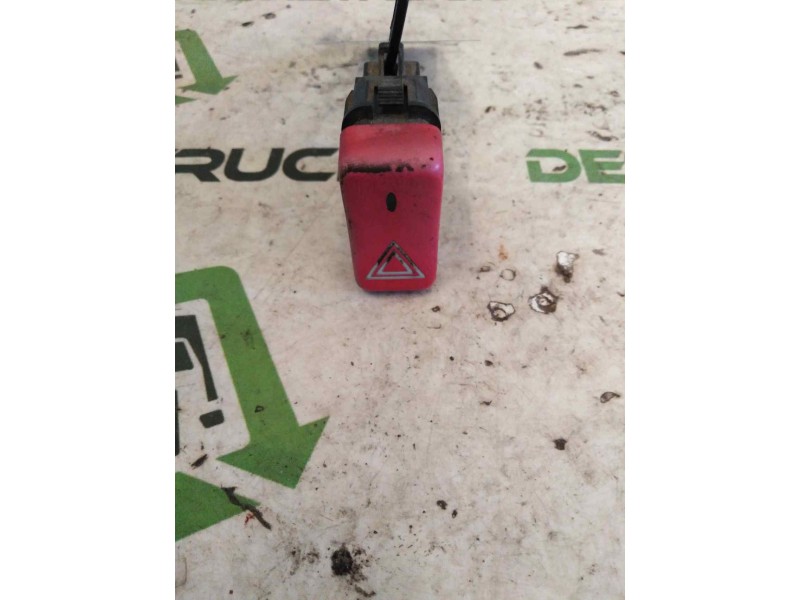 Recambio de warning para man tg - a 18.xxx fg / bb   (e3/e4) l referencia OEM IAM 81255250063  