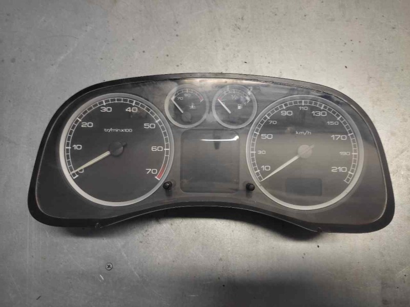 Recambio de cuadro instrumentos para peugeot 307 (s1) xr referencia OEM IAM 9645768480 216698150 NS0533742Z