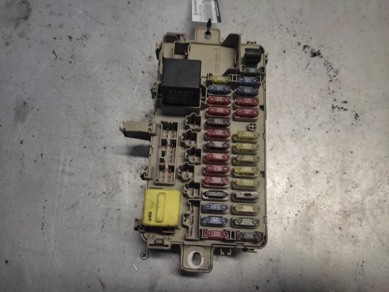 Recambio de caja reles / fusibles para mg rover serie 45 (rt) classic (4-ptas.) referencia OEM IAM 53070107A  