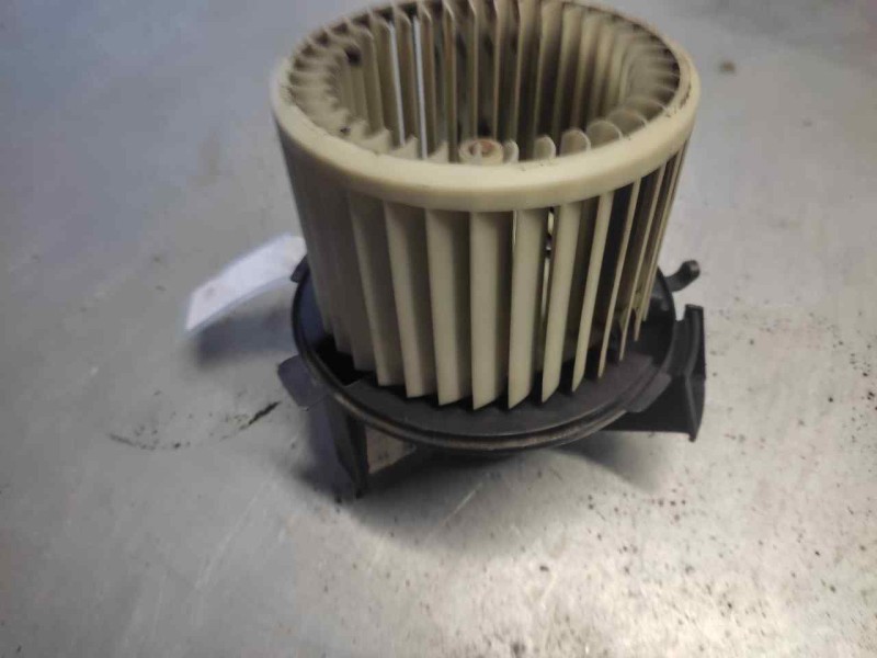 Recambio de ventilador calefaccion para peugeot 307 (s1) xr referencia OEM IAM 593220400 2 PINS 