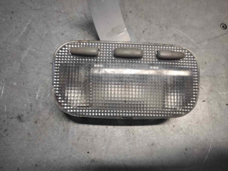 Recambio de luz interior para peugeot 807 sv referencia OEM IAM  2/4/2 PINS DELANTERA
