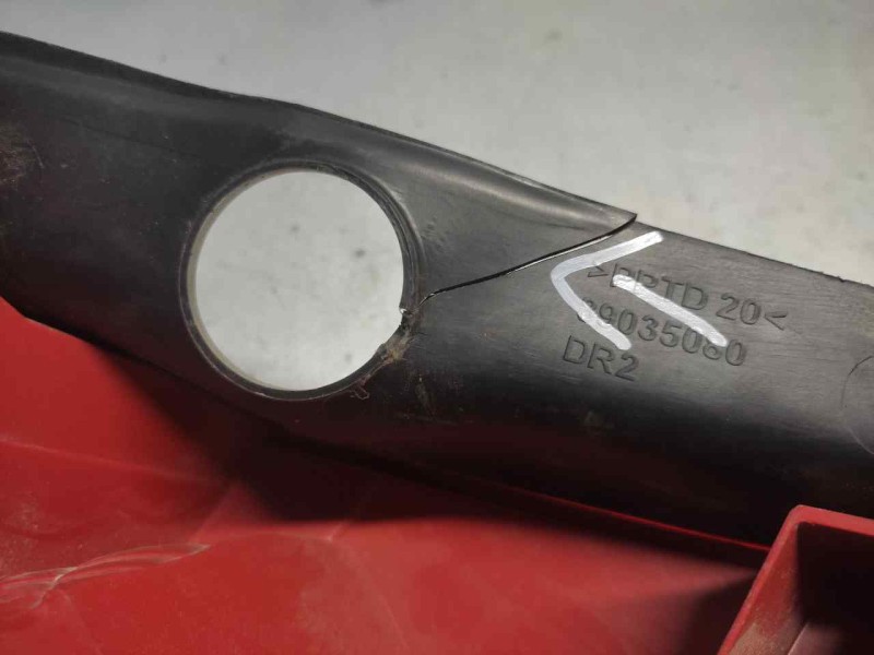 Recambio de piloto trasero derecho para renault clio iii referencia OEM IAM   6 PINS