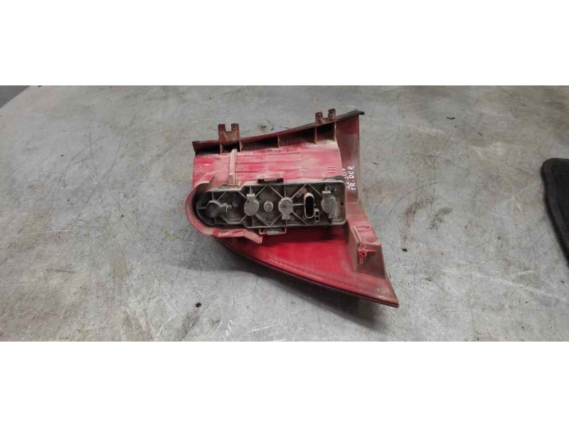 Recambio de piloto trasero derecho para mercedes clase m (w163) 400 cdi (163.128) referencia OEM IAM   