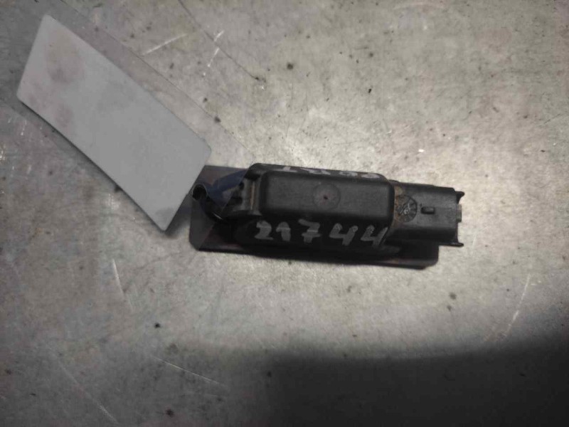 Recambio de piloto matricula para peugeot 807 sv referencia OEM IAM   2 PINS