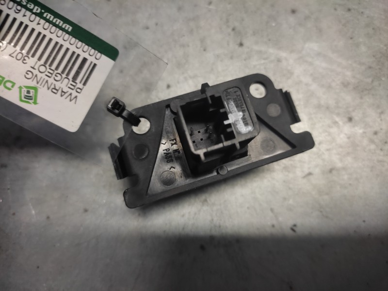 Recambio de warning para peugeot 307 (s1) xr referencia OEM IAM   3 PINS