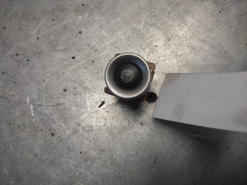 Recambio de boton esp para peugeot 807 sv referencia OEM IAM   3 PINS