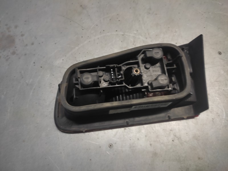 Recambio de piloto trasero izquierdo interior para renault laguna ii (bg0) authentique referencia OEM IAM   4 PINS