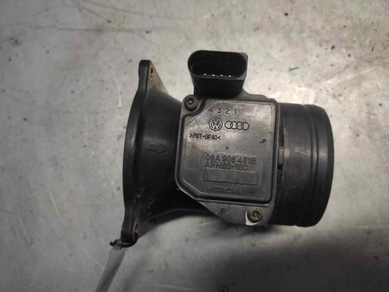 Recambio de caudalimetro para volkswagen golf iv berlina (1j1) básico referencia OEM IAM 06A906461B 4 PINS 