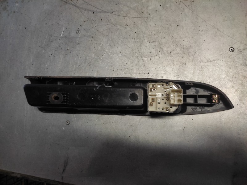 Recambio de mando elevalunas delantero izquierdo para chevrolet matiz s referencia OEM IAM   6 PINS