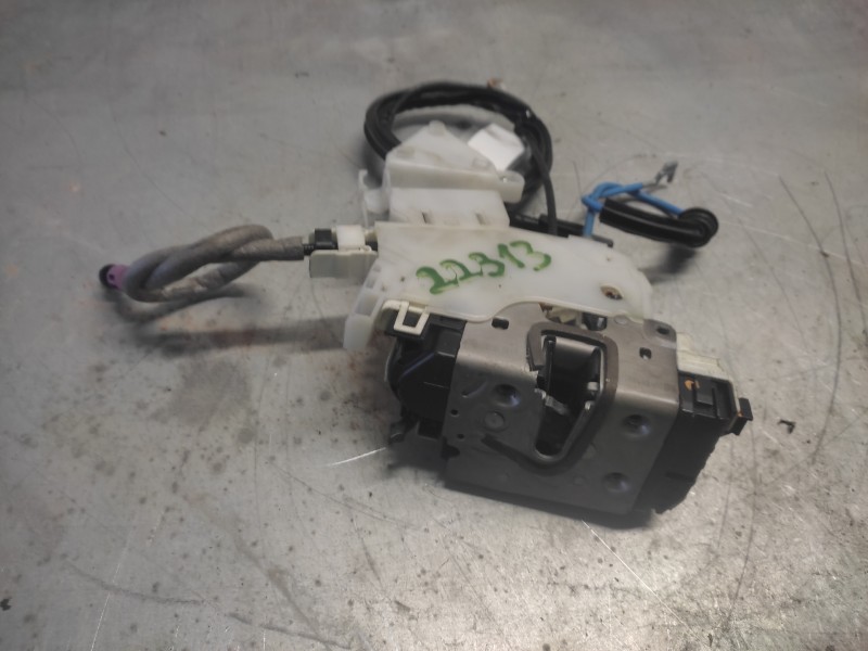 Recambio de cerradura puerta trasera derecha para mercedes clase e (w212) familiar referencia OEM IAM A0997300235 4 PINS 