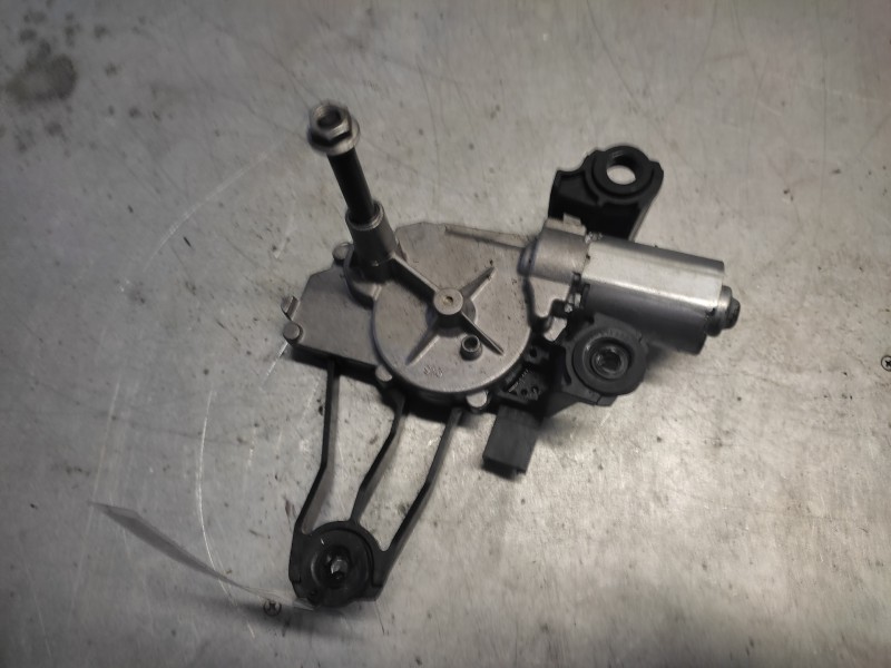 Recambio de motor limpia trasero para citroen c4 berlina vtr plus referencia OEM IAM 0390201807 9646803180 3 PINS