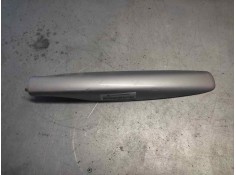 Recambio de moldura para peugeot 308 sw confort referencia OEM IAM 9682131977 BACA IZQUIERDA 