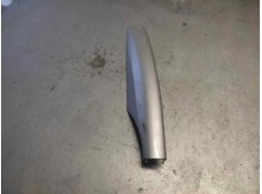 Recambio de moldura para peugeot 308 sw confort referencia OEM IAM 9682131977 BACA IZQUIERDA  2