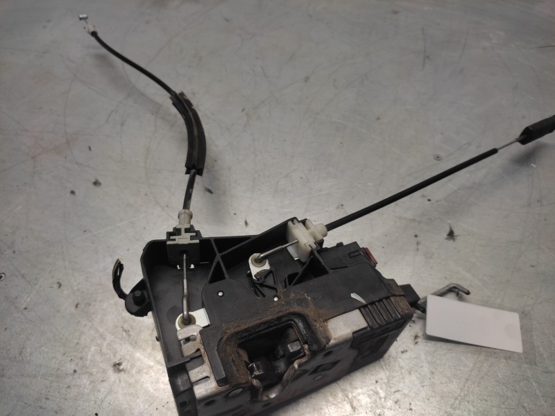Recambio de cerradura puerta delantera derecha para opel vectra c berlina comfort referencia OEM IAM   