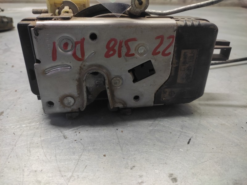 Recambio de cerradura puerta delantera izquierda para opel vectra c berlina comfort referencia OEM IAM 13157763  