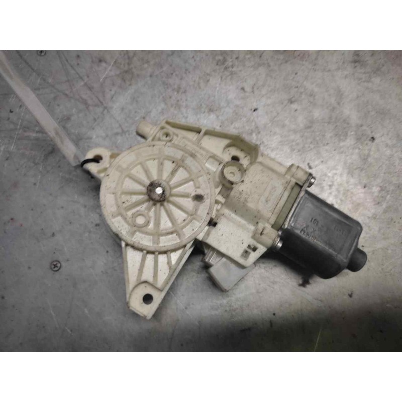 Recambio de motor elevalunas trasero derecho para mercedes clase e (w212) familiar referencia OEM IAM A2048200642 0130822504 5 P