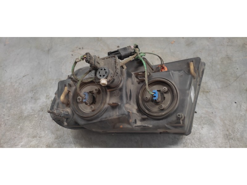 Recambio de faro derecho para jeep gr.cherokee (wj/wg) 3.1 td laredo referencia OEM IAM   