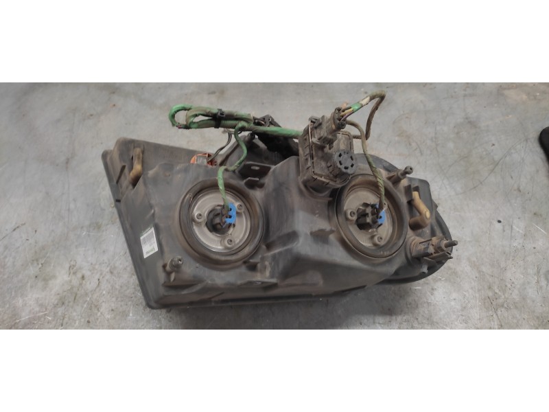 Recambio de faro izquierdo para jeep gr.cherokee (wj/wg) 3.1 td laredo referencia OEM IAM   