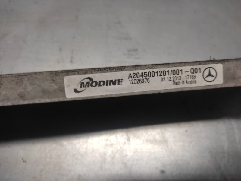 Recambio de radiador aceite para mercedes clase e (w212) familiar referencia OEM IAM A2045001201  
