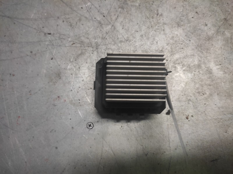 Recambio de resistencia calefaccion para peugeot 308 sw confort referencia OEM IAM T1000035NC02 35N100195167 7 PINS