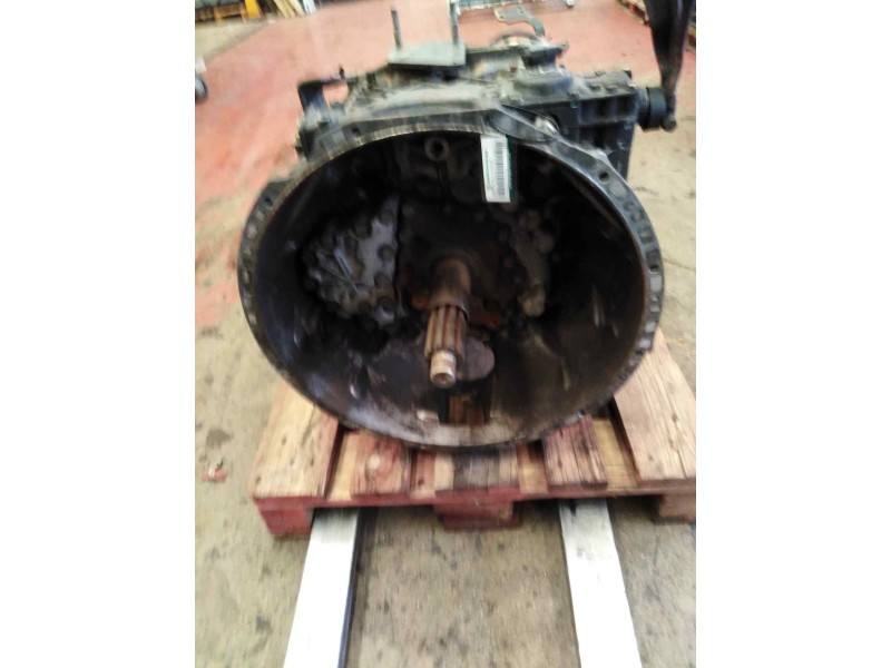 Recambio de despiece caja cambios para renault magnum e-tech 2000 referencia OEM IAM 16S221IT 1316041755 5010545005