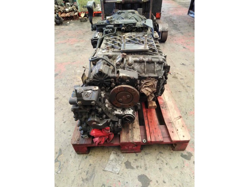 Recambio de despiece caja cambios para renault magnum e-tech 2000 referencia OEM IAM 16S221IT 1316041755 5010545005