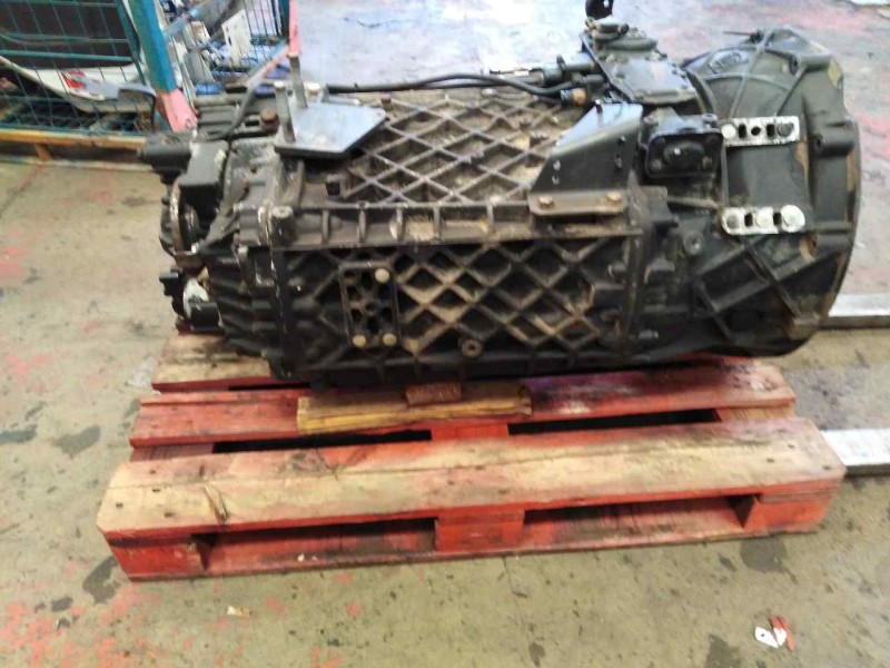 Recambio de despiece caja cambios para renault magnum e-tech 2000 referencia OEM IAM 16S221IT 1316041755 5010545005