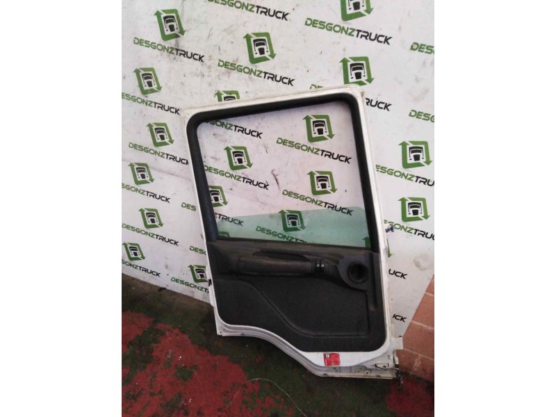 Recambio de puerta delantera izquierda para scania serie 4 (p/r 124 l) 11.7 diesel referencia OEM IAM   