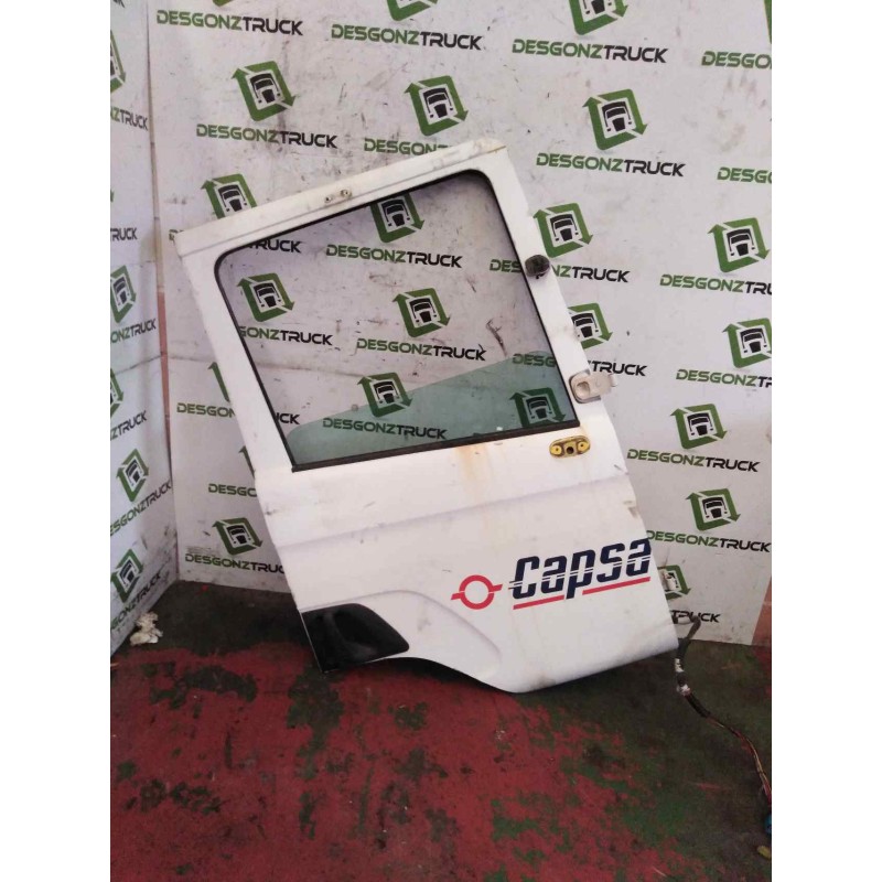 Recambio de puerta delantera derecha para scania serie 4 (p/r 124 l) 11.7 diesel referencia OEM IAM   