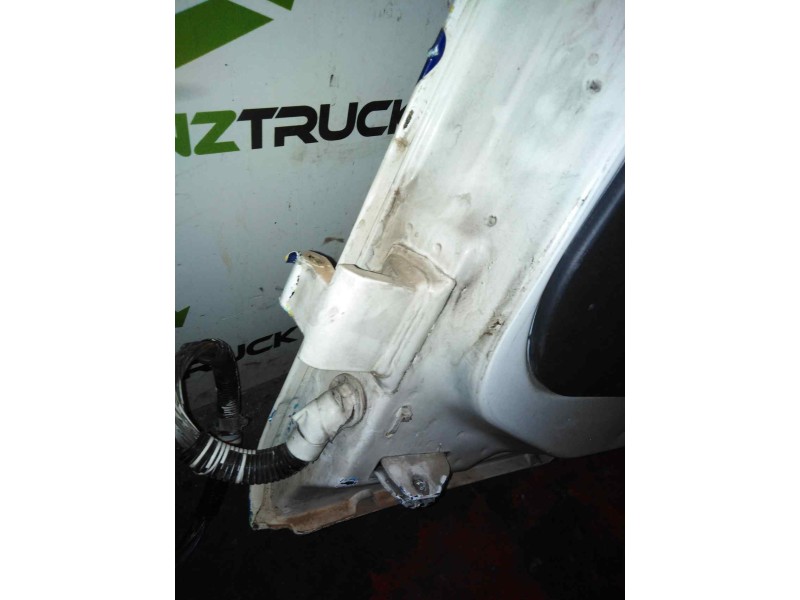 Recambio de puerta delantera derecha para scania serie 4 (p/r 124 l) 11.7 diesel referencia OEM IAM   