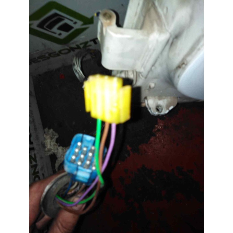 Recambio de puerta delantera derecha para scania serie 4 (p/r 124 l) 11.7 diesel referencia OEM IAM   