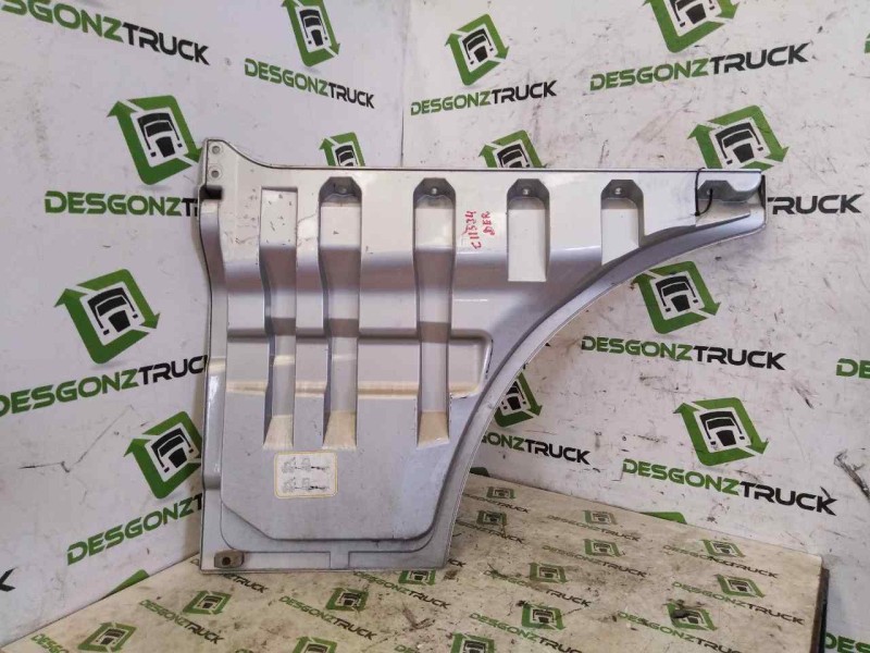 Recambio de moldura puerta delantera derecha para man tg - a 18.xxx 12.8 diesel referencia OEM IAM   
