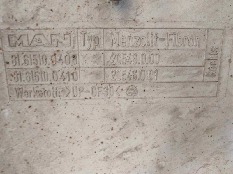 Recambio de moldura trasera cabina para man tg - a 18.xxx 12.8 diesel referencia OEM IAM DERECHA  