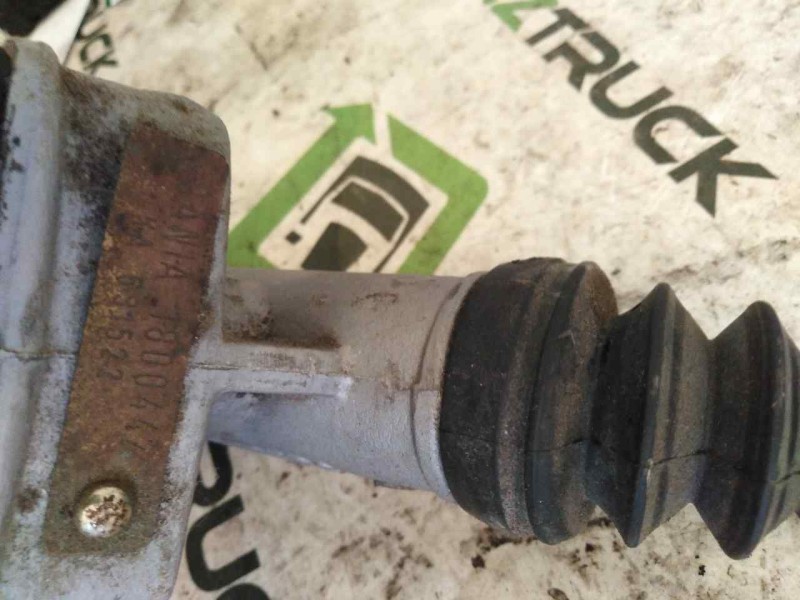 Recambio de bombin embrague para scania serie p/g/r (c-clase) referencia OEM IAM 1800442 KA631522 