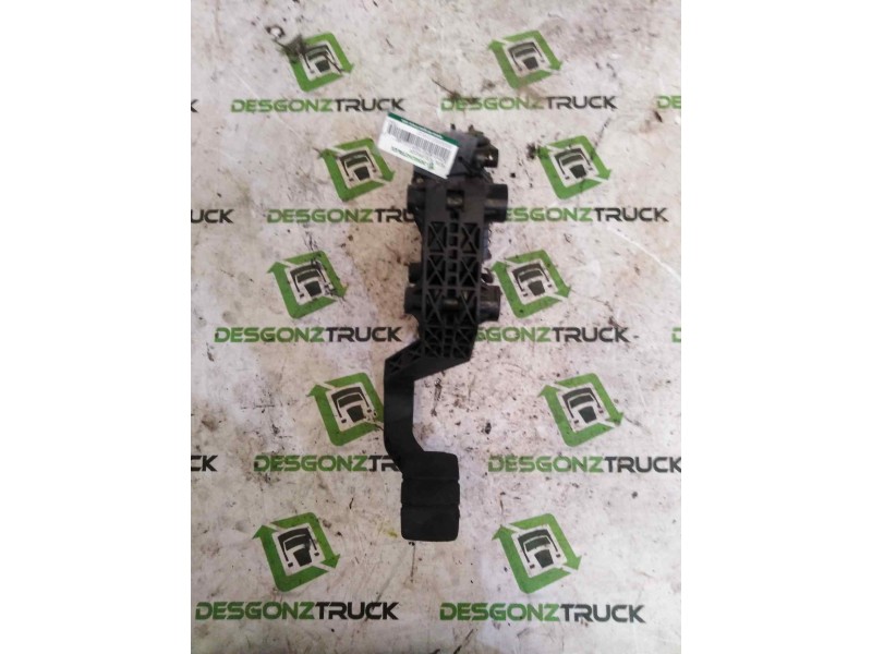 Recambio de pedal acelerador para scania serie p/g/r (c-clase) referencia OEM IAM 1753411  