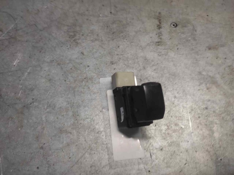 Recambio de mando elevalunas trasero derecho para chevrolet matiz s referencia OEM IAM   5 PINS