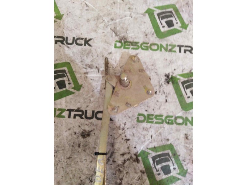 Recambio de cerradura puerta delantera derecha para pegaso trucks mider 260 referencia OEM IAM   