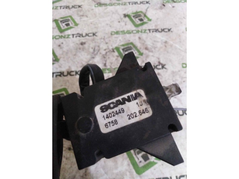 Recambio de mando intermitentes para scania serie 4 (p 94 d) 9.0 diesel referencia OEM IAM 1402449  