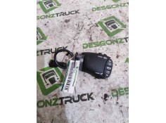 Recambio de mando radio para renault magnum ab 2005 cabina adel.tractor semirr. 4x2 4xx.18 gran espacio referencia OEM IAM 74210