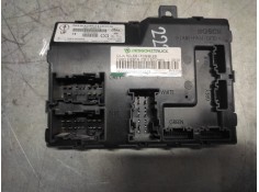 Recambio de caja reles / fusibles para ford fiesta (cb1) econetic referencia OEM IAM 8V5115K600CG  