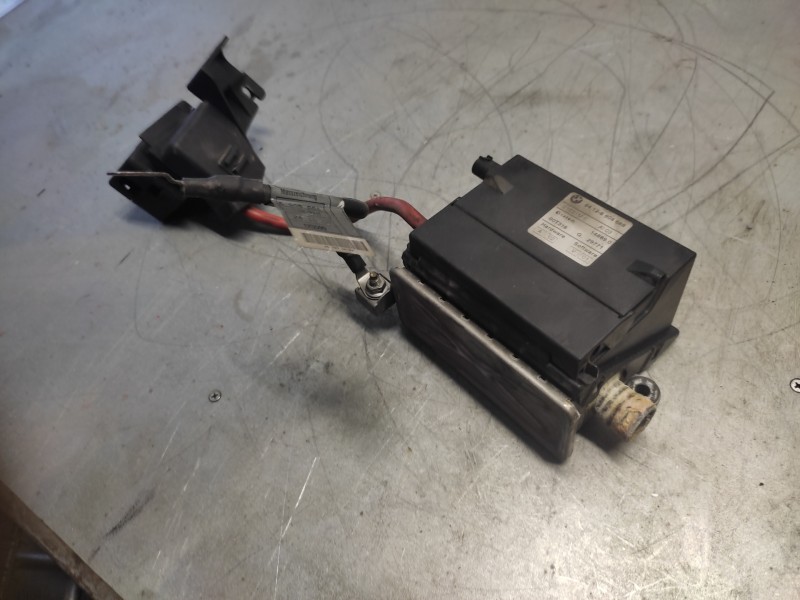 Recambio de valvula intercambio de calefaccion para bmw serie 3 berlina (e46) 320d referencia OEM IAM 64126904668  