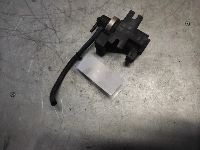 Recambio de valvula aire adicional para bmw serie 3 berlina (e46) 320d referencia OEM IAM   2 PINS