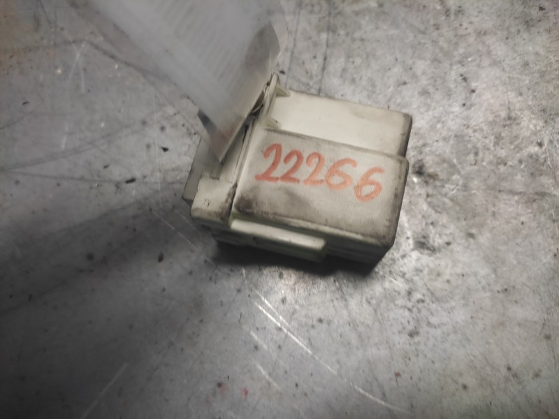 Recambio de rele para bmw serie 3 berlina (e46) 320d referencia OEM IAM 2247664  