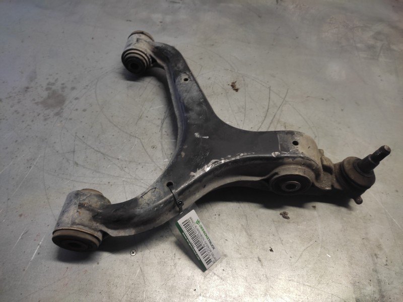 Recambio de brazo suspension inferior delantero izquierdo para ssangyong rexton rx 270 full referencia OEM IAM   