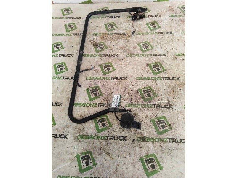 Recambio de brazo retrovisor izquierdo para pegaso trucks mider 260 referencia OEM IAM   